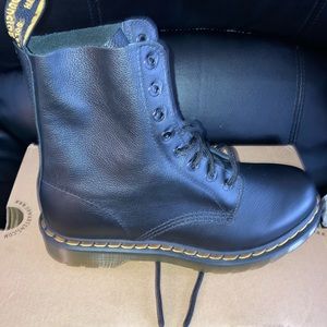 Dr Martens